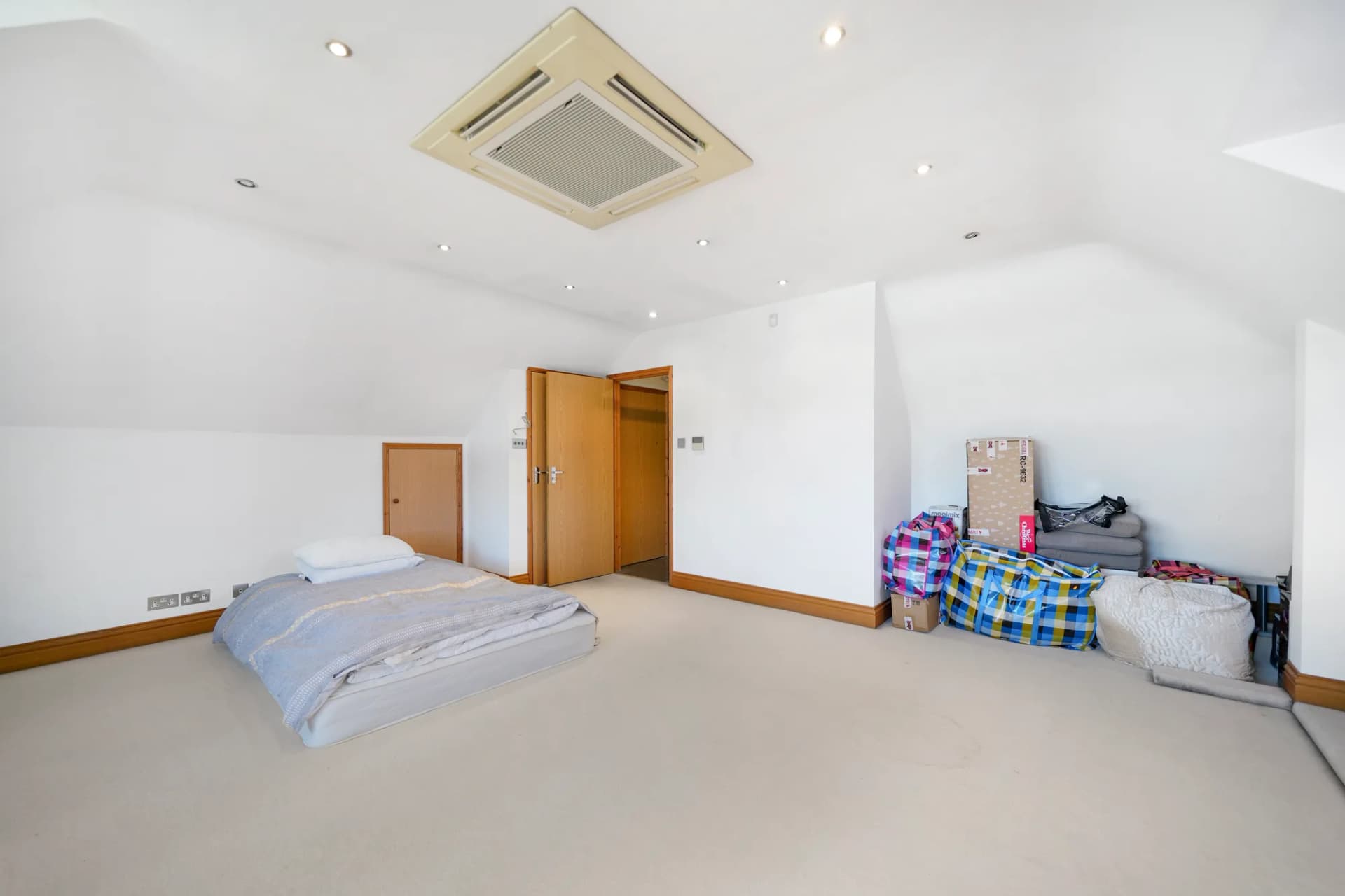 49 Sudbury Court Drive - jCSzJPZ8CAhiyelqgq1Z.jpg