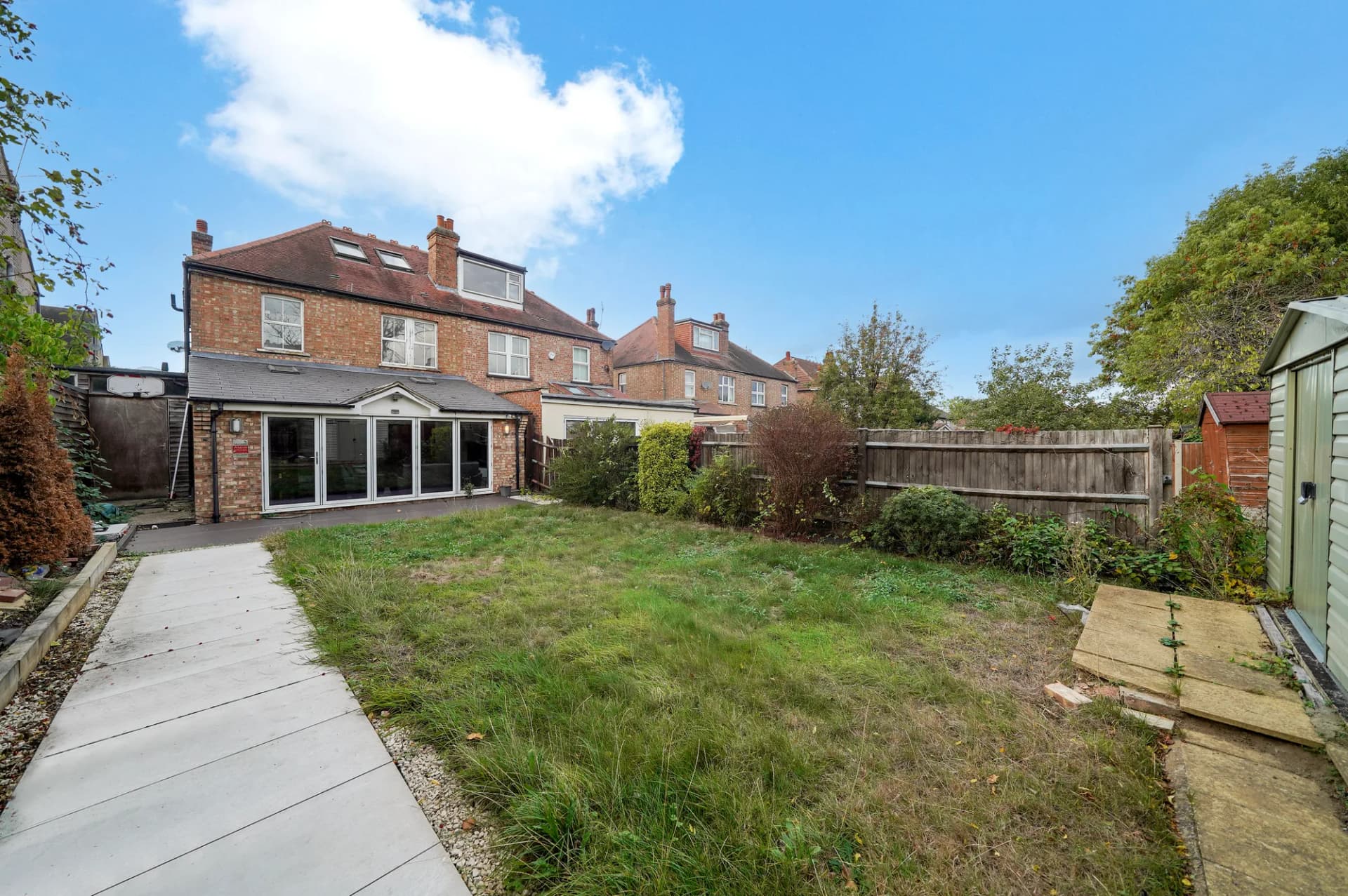 10 Surrey Road Harrow HA1 4NH - 011.jpg